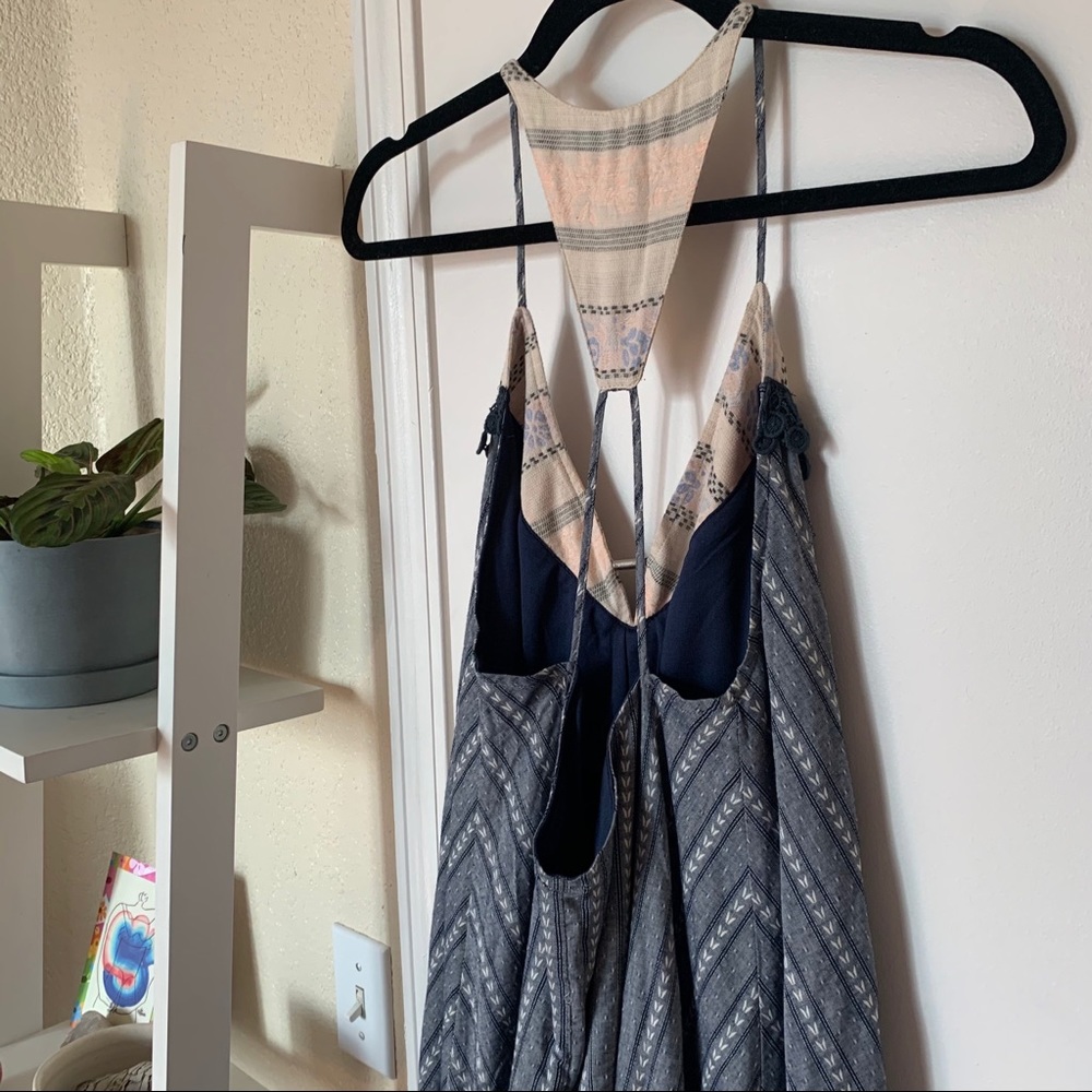 BOHO 🦋embellished dress w/ cute cutouts + details - Picture 6 of 7